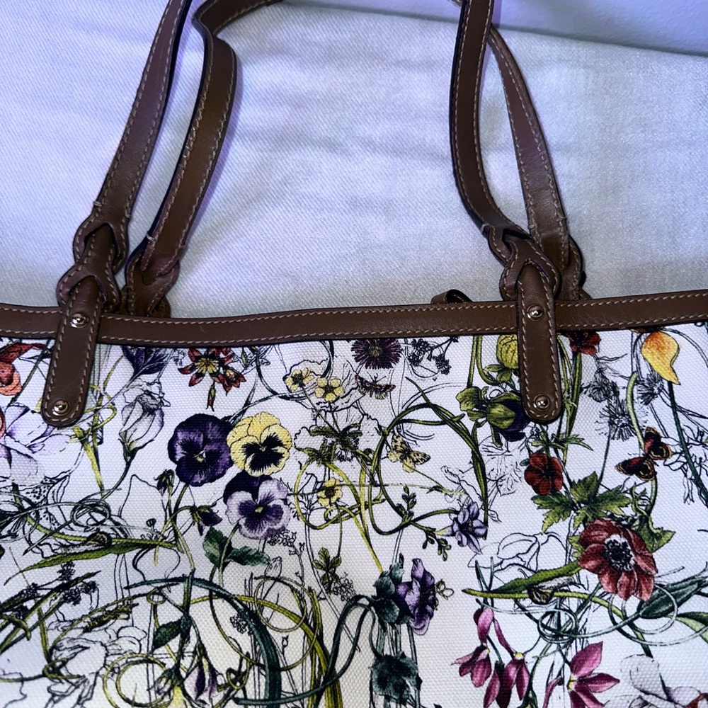 Gucci Floral Tote Bag - White and Brown - Picture 5 of 14